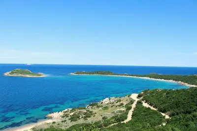 Paesaggio naturale nelle vicinanze della casa vacanze