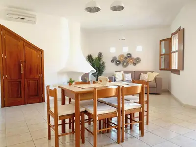 Area soggiorno di La casa di Mara - Appartamento in zona residenziale a pochi minuti da Cala Liberotto
