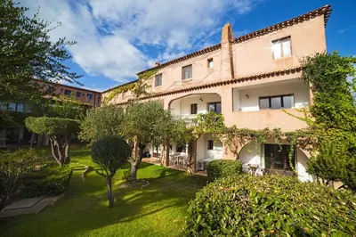 Giardino di Residence La Rosa