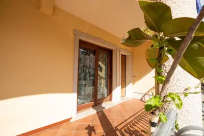 Giardino di Teo's Apartment