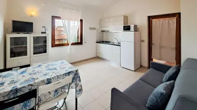 Cucina o angolo cottura di Appartamento Bilocale Valentina's House San Teodoro
