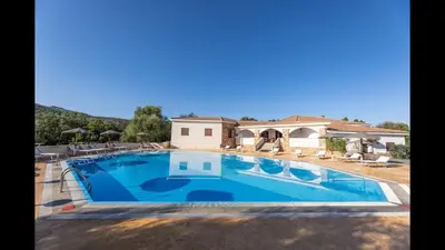 Piscina di Chic Villa Antonina num2180 o nelle vicinanze