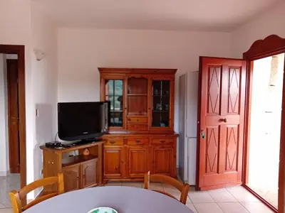 TV o dispositivi per l'intrattenimento presso Bandi