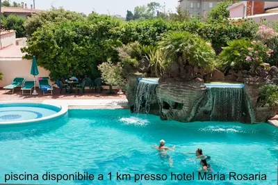 Piscina di Apartments with air conditioning in Orosei o nelle vicinanze