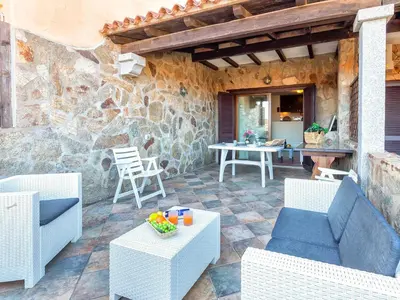 Area soggiorno di Apartment CSC - 5 - Baia de Bahas by Interhome