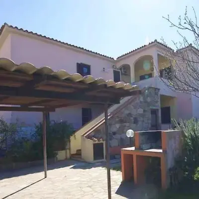 Iss Travel- Casa Pustinu