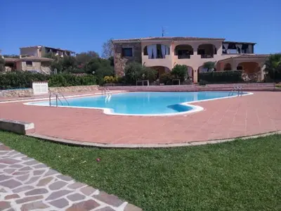 Piscina di B1 Lu Maestrali 1Piano o nelle vicinanze