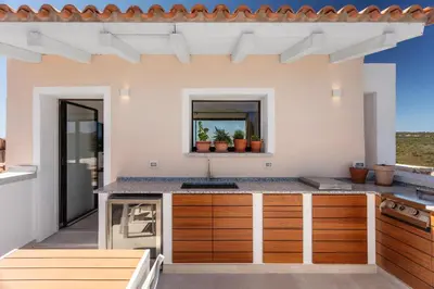 Cucina o angolo cottura di Terrazza Pascoli in Golfo Aranci- Sea View Apt!