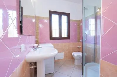 Bagno di Angel Village