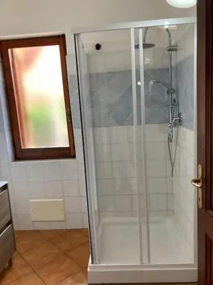 Bagno di appartamento 56