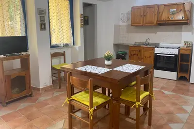 Cucina o angolo cottura di La casa di Mariedda