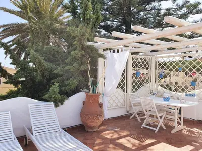 Giardino di Le Andira - Monolocali finemente arredati a pochi passi dal centro storico di Orosei