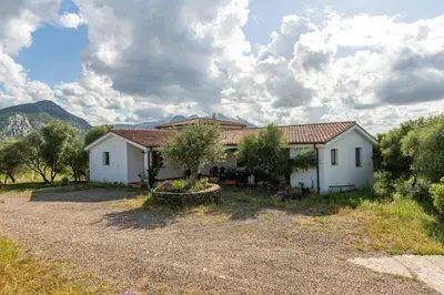 Paesaggio naturale nelle vicinanze della casa vacanze