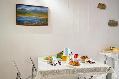 Cibo presso l'appartamento o nelle vicinanze
