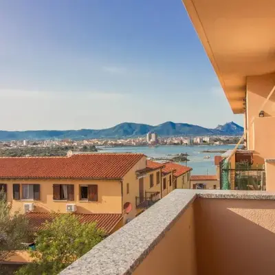 GuestHost - Olbia Oasis Apartment W Two Balconies!