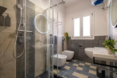 Bagno di Casa Elicriso