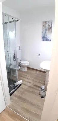 Bagno di Casa Ribes Rooms, l'angolo tranquillo alle porte della città