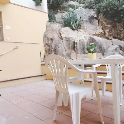 Domus DELEDDA 'Sole'