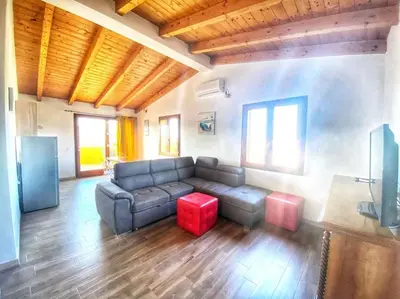 Area soggiorno di Pettirosso 6