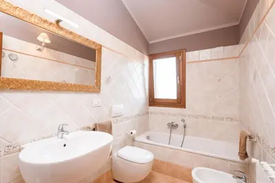 Bagno di OLBIA SKYVIEW ATTIC, Gaia's House