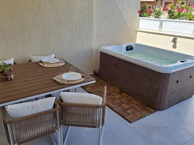 Planimetria di Luxury House & Spa in Baia Turchese con idromassaggio privato
