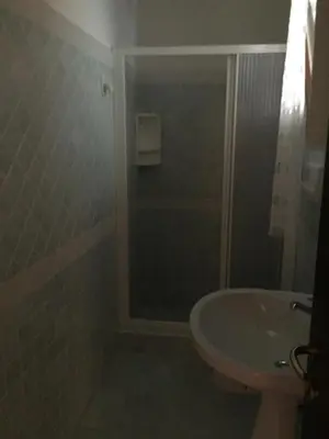 Bagno di Appartamento Ampio e Comodo