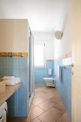 Bagno di Villa Olive by Klodge