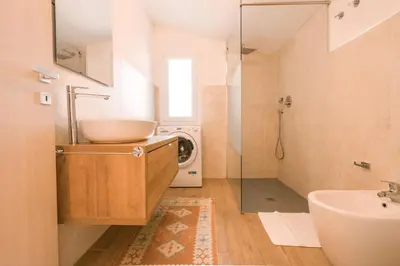 Bagno di Domus Lucia 1