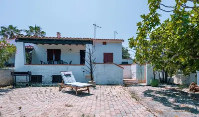 Edificio in cui si trova la villa