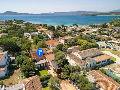 Paesaggio naturale nelle vicinanze della villa