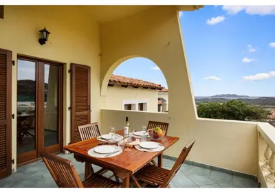 Balcone o terrazza di Villa Laura - Elegant Sea View Retreat