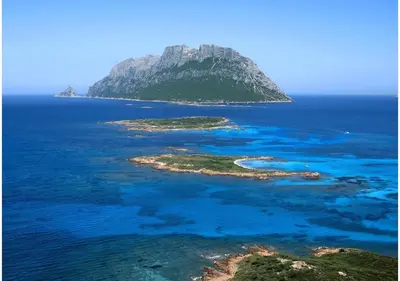 Paesaggio naturale nelle vicinanze della villa