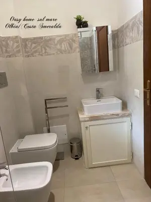 Bagno di Oasy Home sul mare