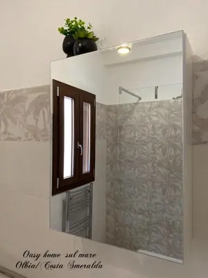 Bagno di Oasy Home sul mare