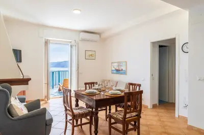 Area soggiorno di Seaview House Cala Gonone