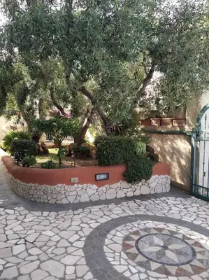 Giardino di Gollai House