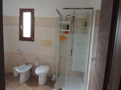 Bagno di Spazioso trilocale - San Lorenzo