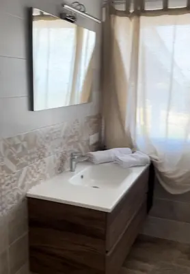 Bagno di Villa Mbita Sardegna