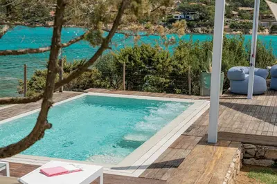 Piscina di Villa Sea Soul - Luxury Seafront Villa with Direct Sea Access o nelle vicinanze