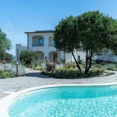 Le Conchiglie Apartments with Pool by Wonderful Italy