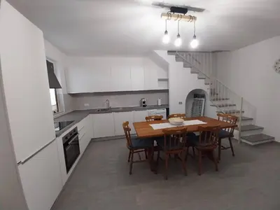 Cucina o angolo cottura di Fpo-Fio42tp Casa su due Piani, 6 Pax A Ottiolu