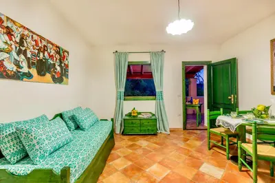 Area soggiorno di ISA - Residence with swimming-pool in Sos Alinos