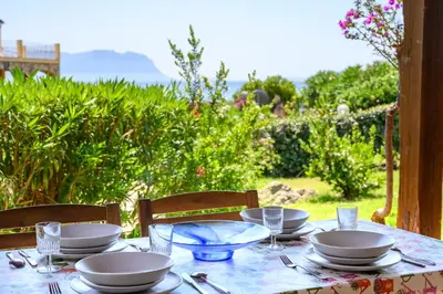 Paesaggio naturale nelle vicinanze della casa vacanze