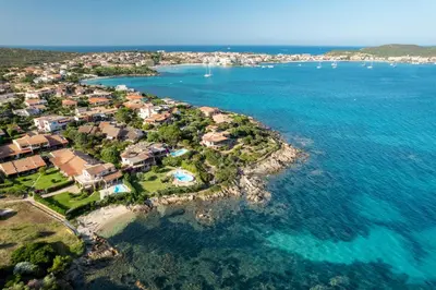Paesaggio naturale nelle vicinanze della villa