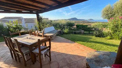 Paesaggio naturale nelle vicinanze della villa