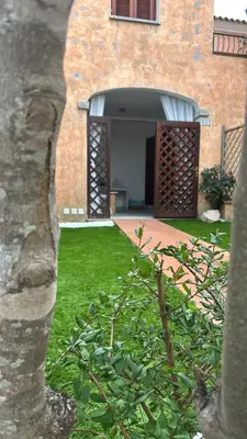 Giardino di Matilda's house at San Teodoro