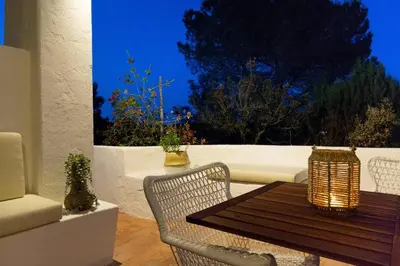 Area soggiorno di Villa con accesso privato alla spiaggia di Cala Brandinchi