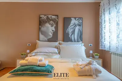 Letto o letti in una camera di Lussuosa Villa con piscina a Porto Rotondo
