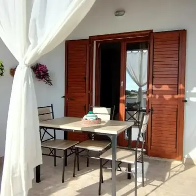 Tucano Single Room