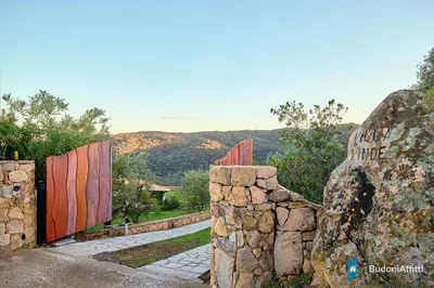 Planimetria di Villetta con piscina vista mare by budoniaffitti